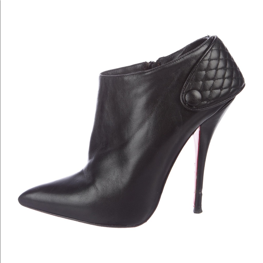 Christian Louboutin 38 1/2 pointed toe bootie.